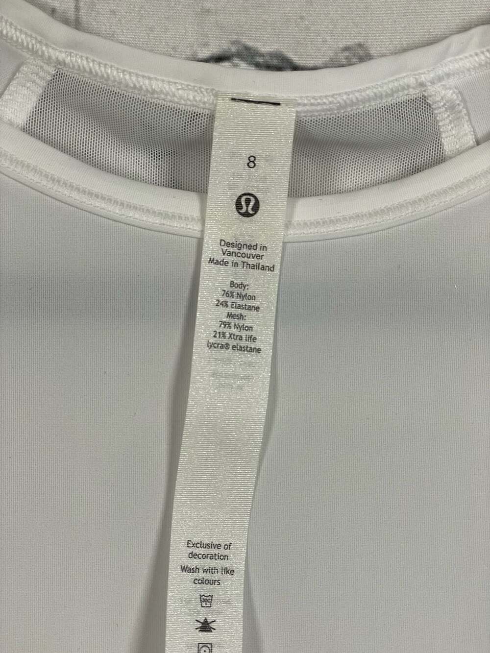 Lululemon Sculpt Cropped Tank Classic Fit Reflective Detail Size 8 - Picture 5 of 6